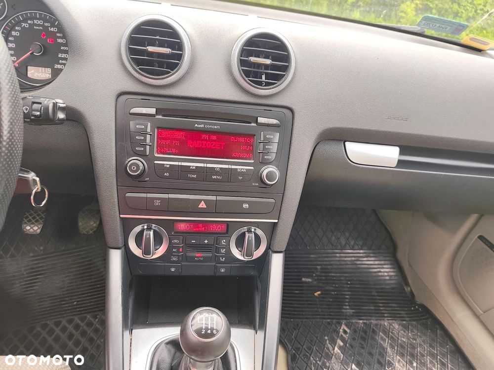 Audi A3 Sportback - 9