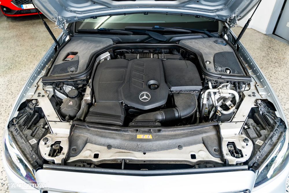 Mercedes-Benz E 220 d AMG Line - 53