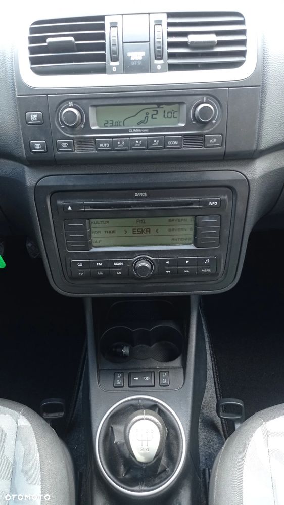 Skoda Fabia 1.6 16V Style - 38