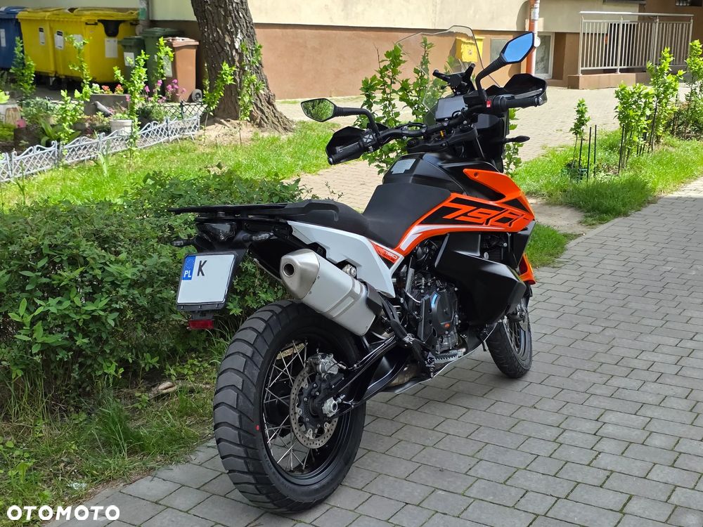 KTM Adventure - 11