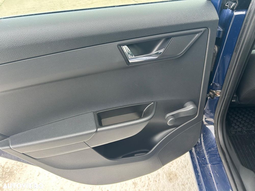 Skoda Fabia 1.0 Active - 17