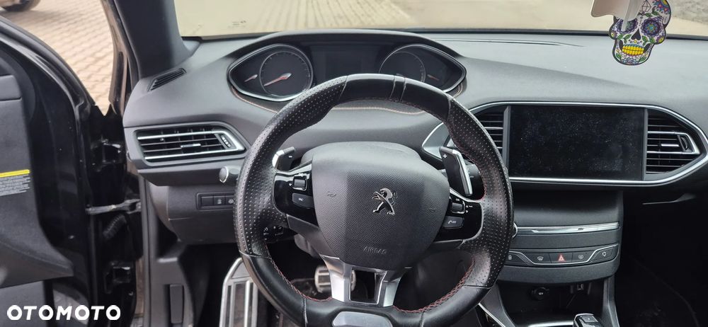 Peugeot 308 1.5 BlueHDi GT Pack S&S EAT8 - 24