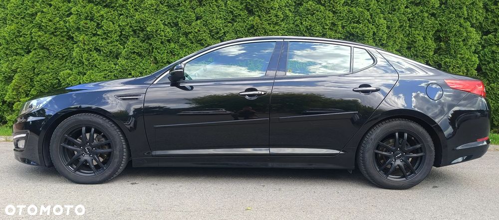 Kia Optima - 16