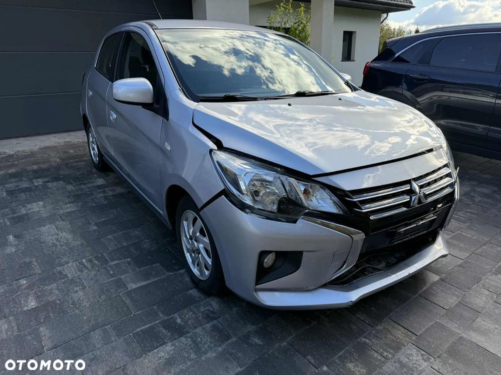 Mitsubishi Space Star - 1