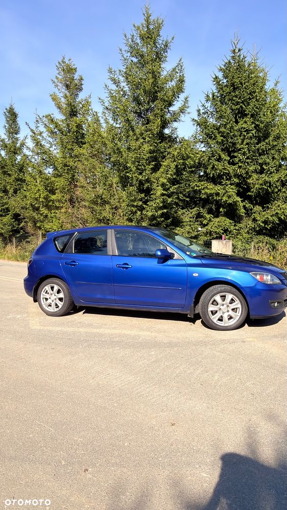 Mazda 3 2.0 CD Active + - 3