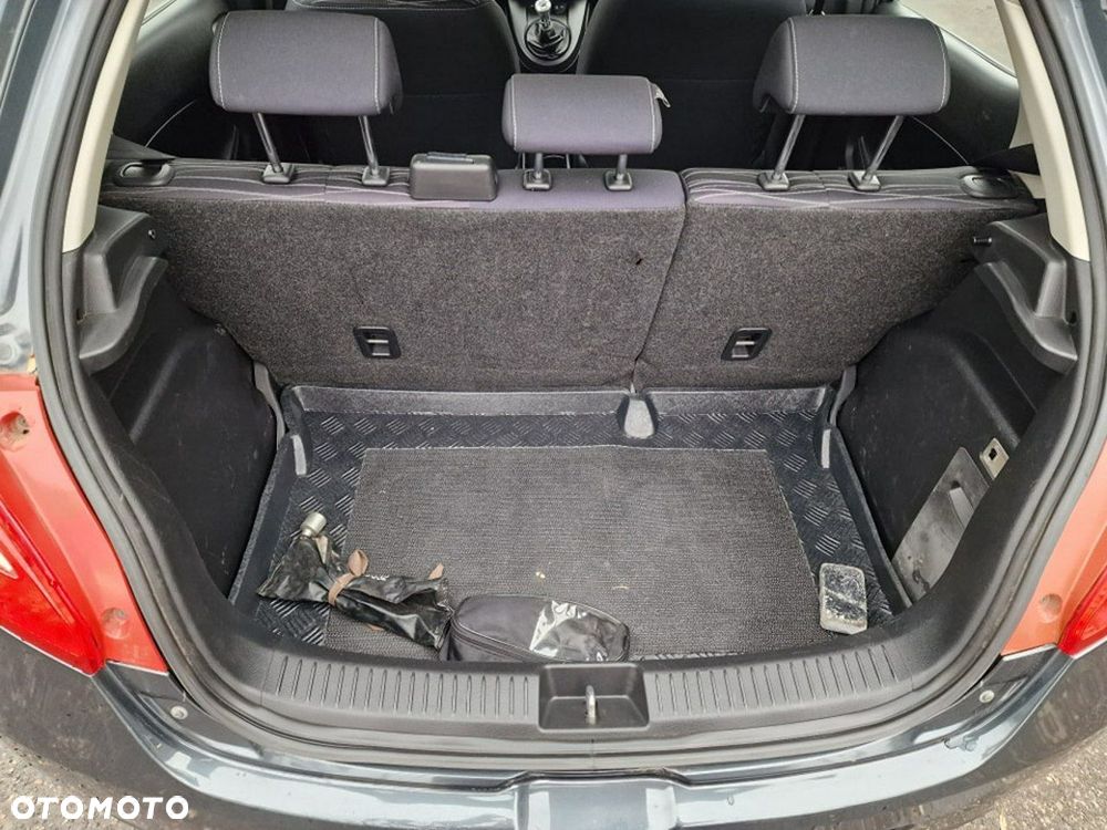 Mazda 2 1.3 Impression - 23