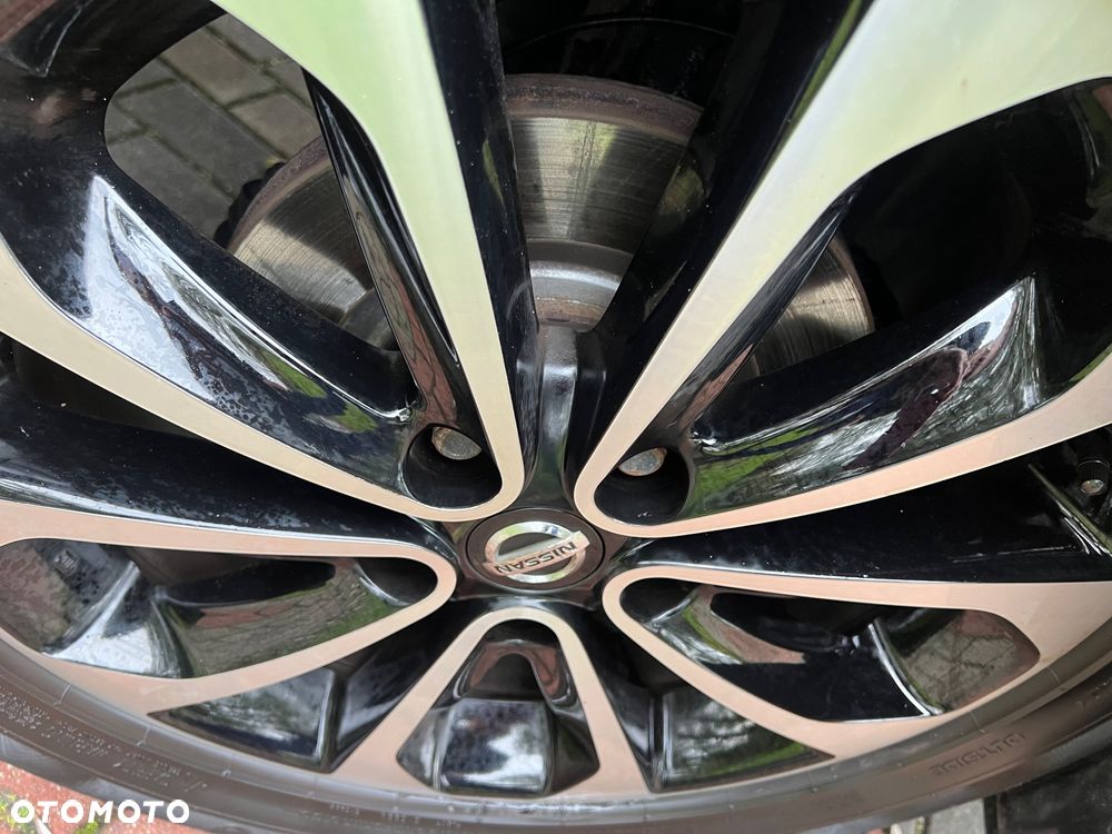 Nissan Qashqai 2.0 dCi DPF I-Way - 25