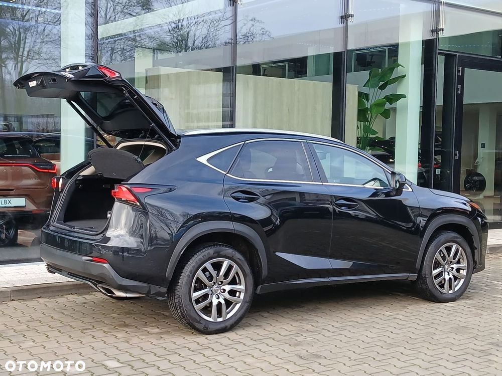 Lexus NX 200t Comfort AWD - 39