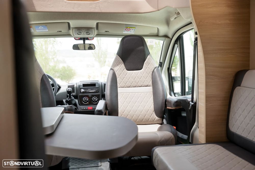 Fiat Ducato 2021 Fiat Ducato Weinsberg Carasuite | Completamente Equipaggiato | 5 Posti Letto - 13