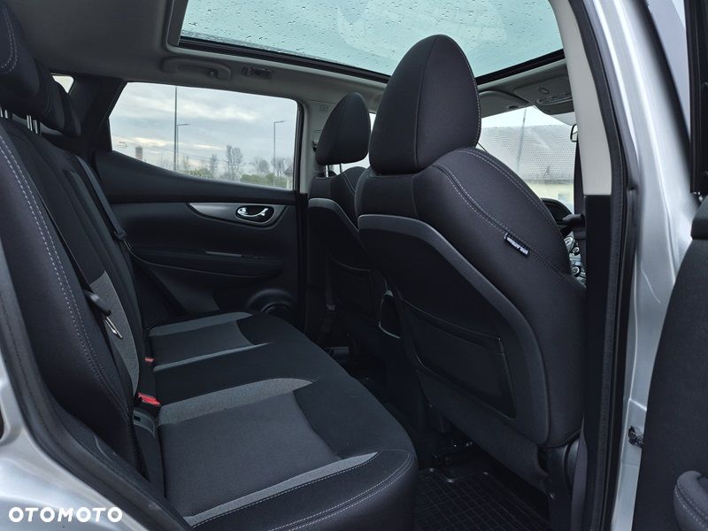 Nissan Qashqai 1.2 DIG-T Tekna - 10