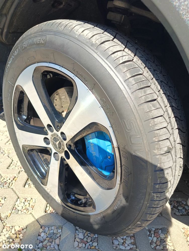 Mercedes-Benz GLC - 29