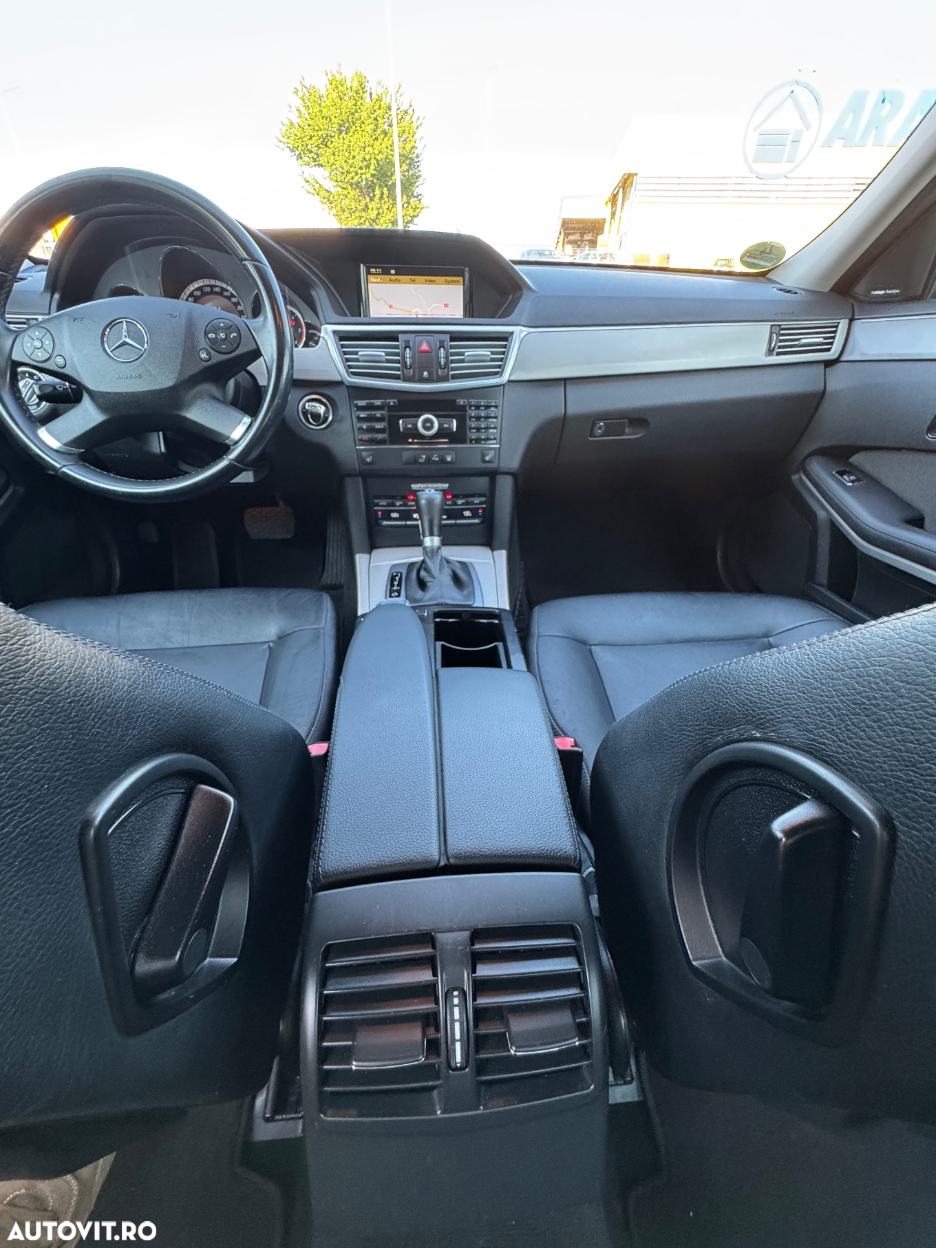 Mercedes-Benz E - 19