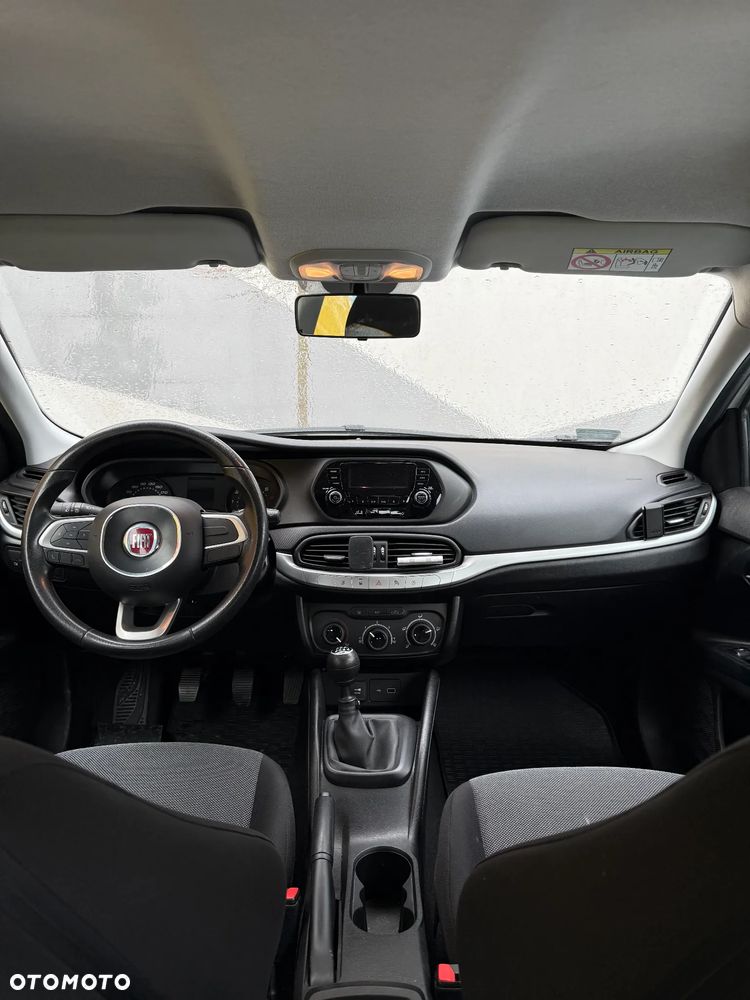 Fiat Tipo 1.4 16v Easy EU6d - 13