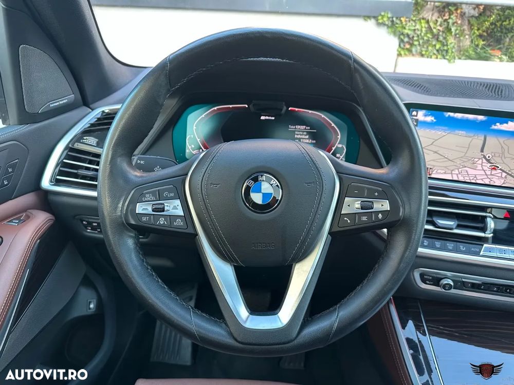 BMW X5 xDrive45e - 18