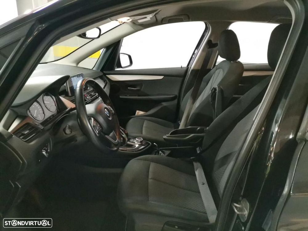 BMW 216 Active Tourer d Advantage Auto - 6