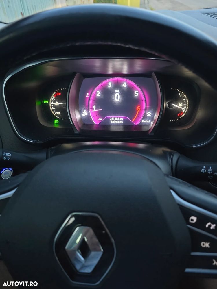 Renault Megane - 7