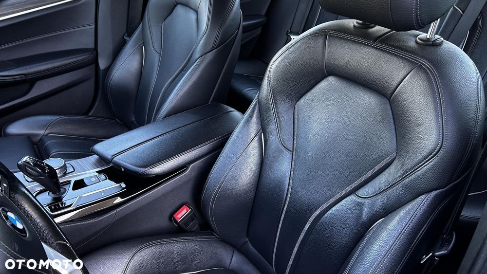 BMW Seria 5 - 12