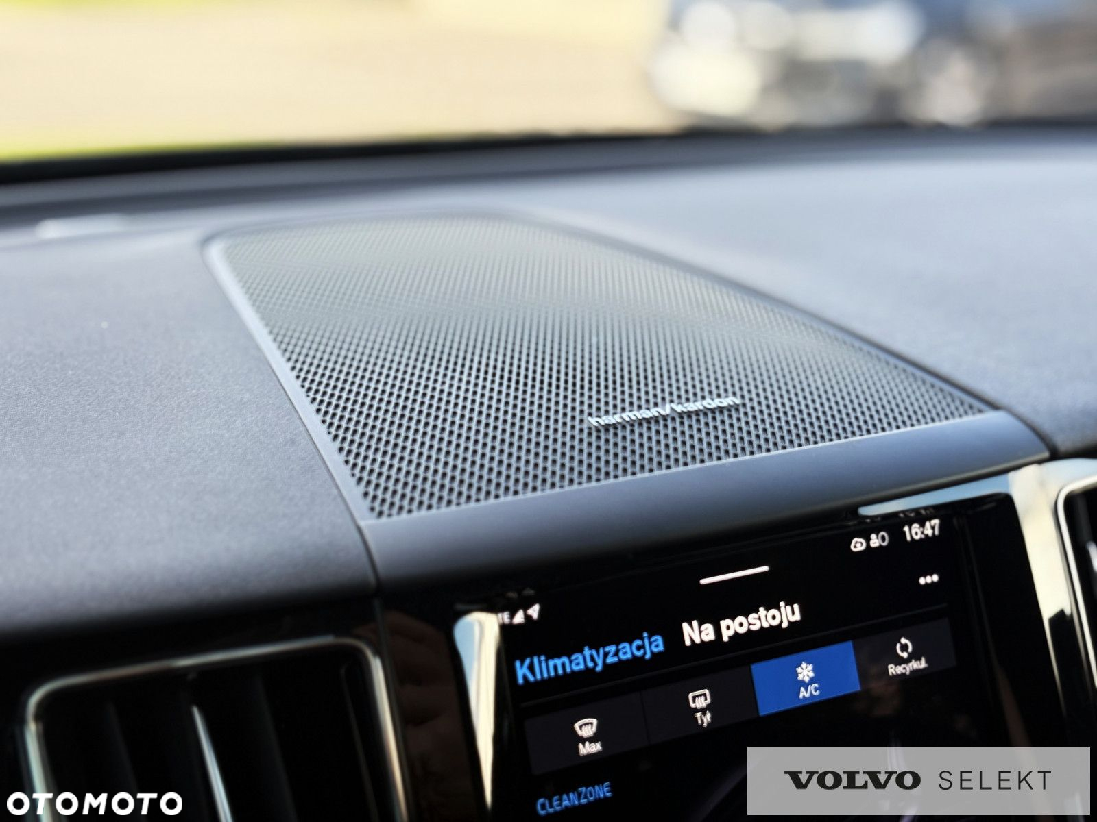 Volvo XC 60 - 21