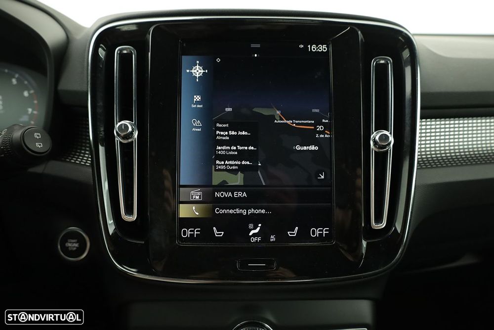 Volvo XC 40 1.5 T2 Plus Dark Auto - 11