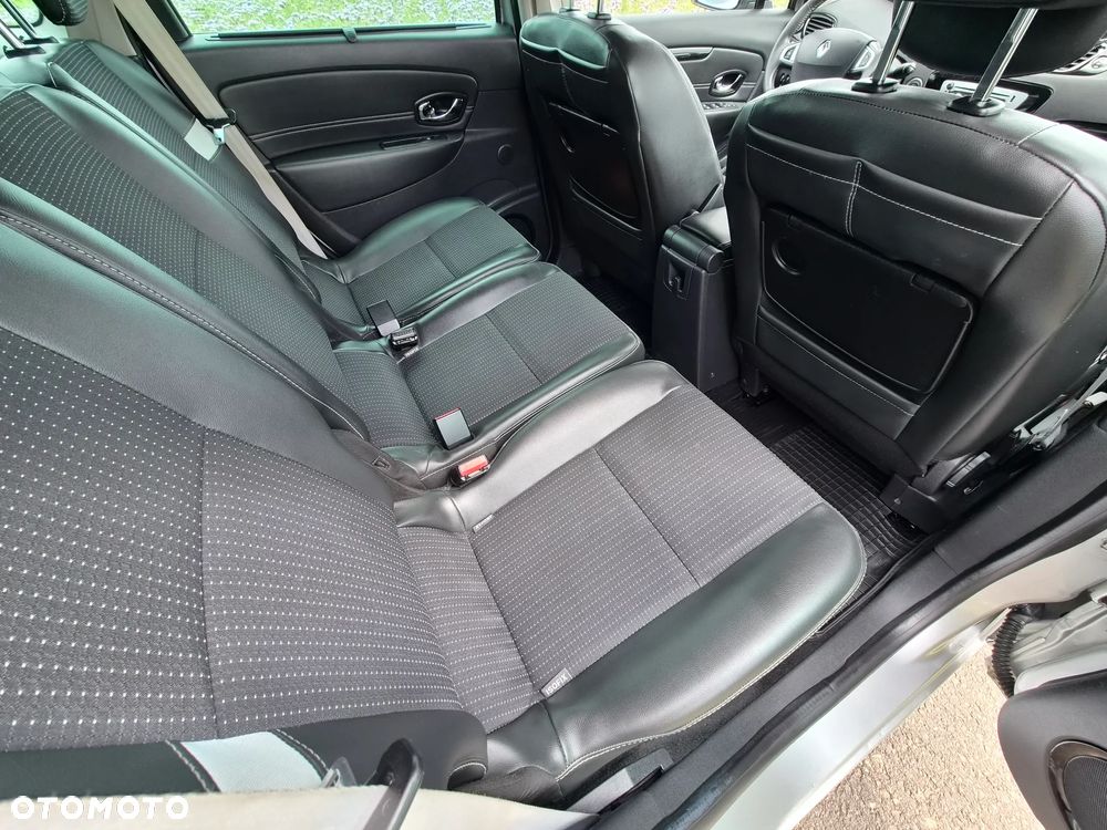 Renault Grand Scenic Energy dCi 110 S&S Bose Edition - 10