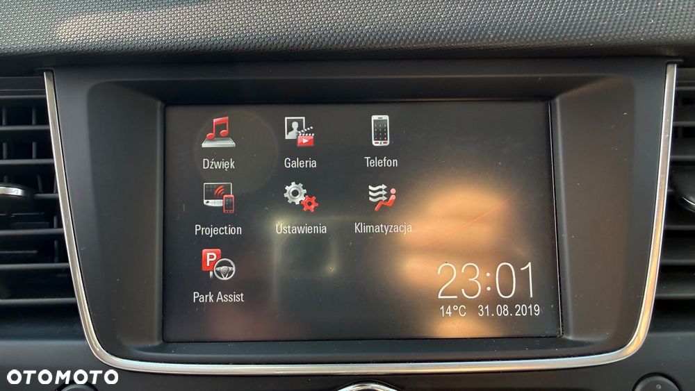 Opel Crossland X - 22