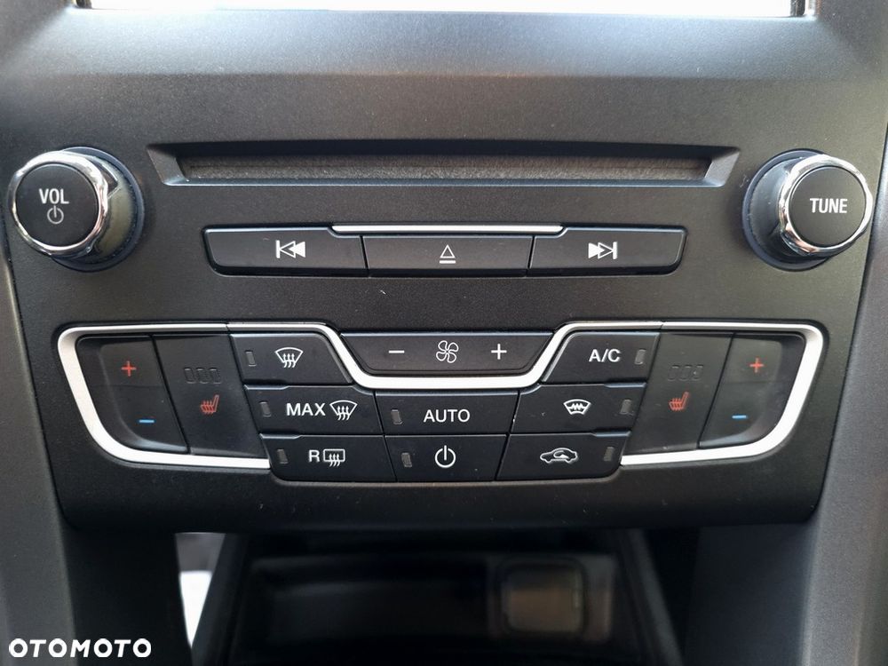 Ford Mondeo 2.0 TDCi Titanium - 21
