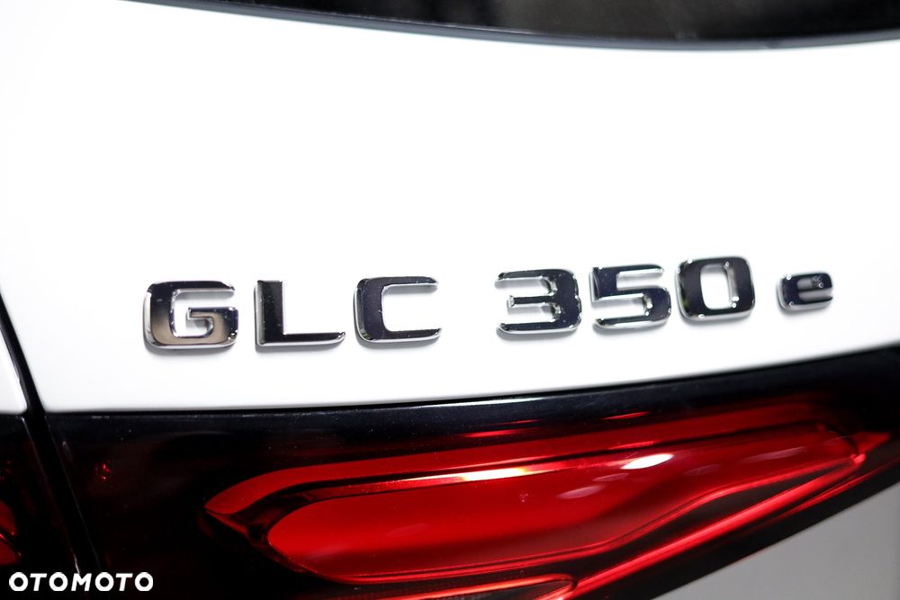 Mercedes-Benz GLC 350 e 4Matic 7G-TRONIC Exclusive - 11