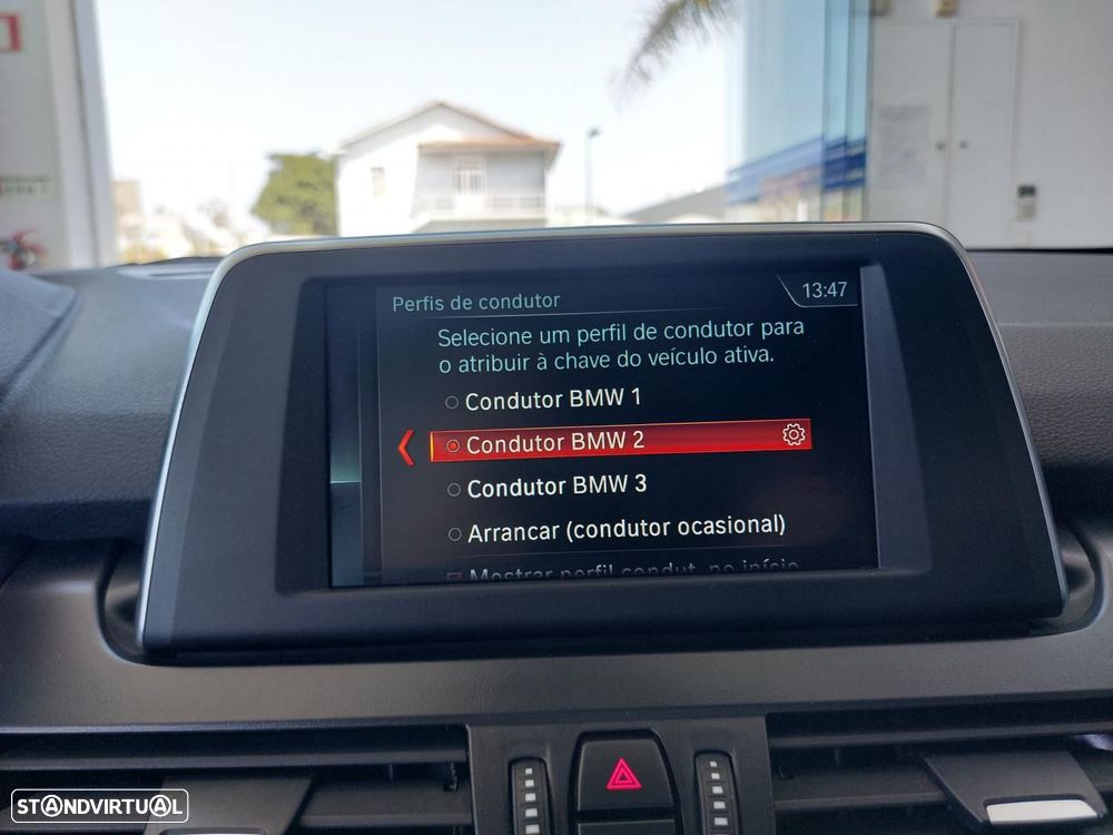 BMW 225xe Active Tourer Advantage - 31