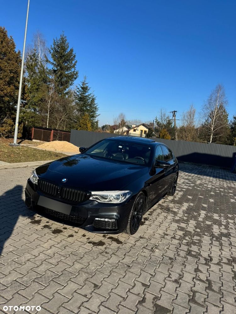 BMW Seria 5 520d M Sport - 6