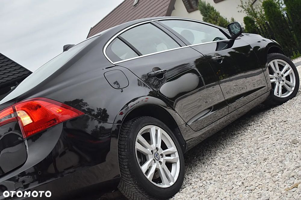 Volvo S60 D3 Summum - 37