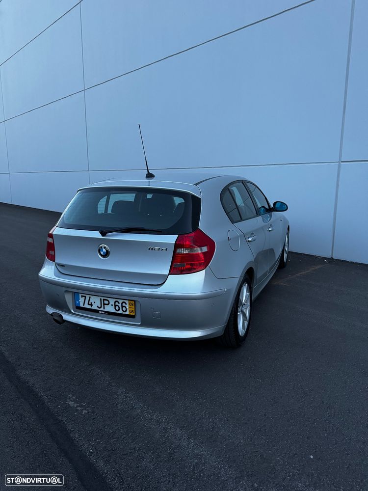 BMW 118 d Line Urban - 6