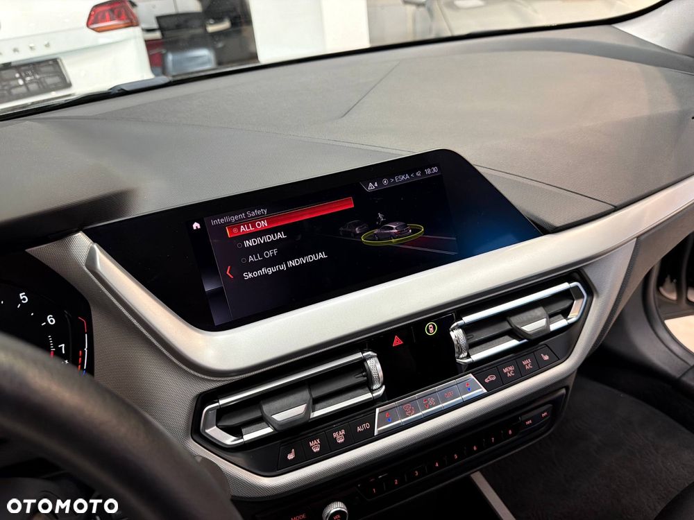BMW Seria 1 116i Luxury Line - 27