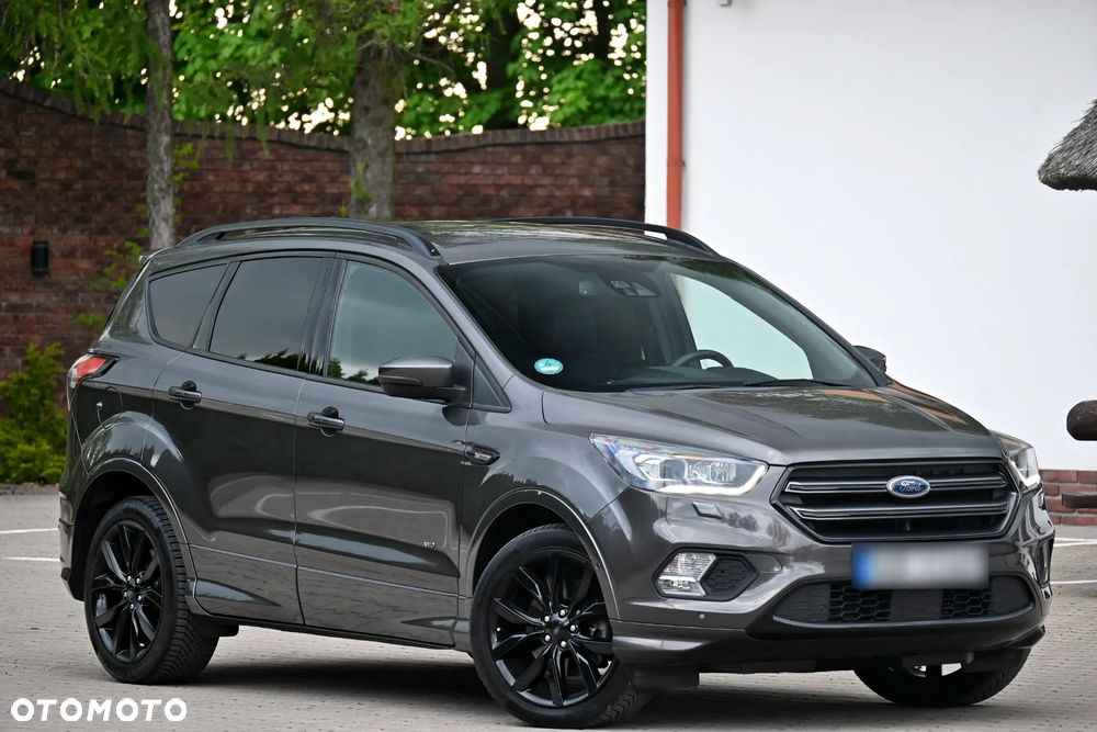 Ford Kuga 2.0 TDCi AWD ST-Line - 4