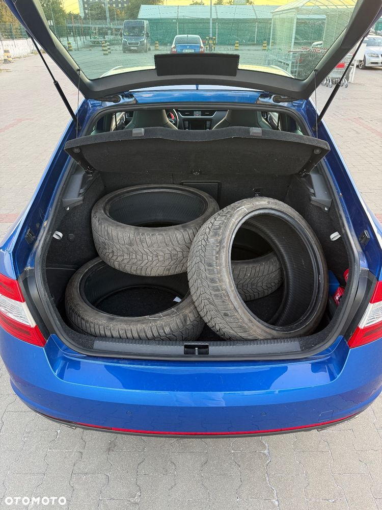 Skoda Octavia 2.0 TSI RS DSG - 13