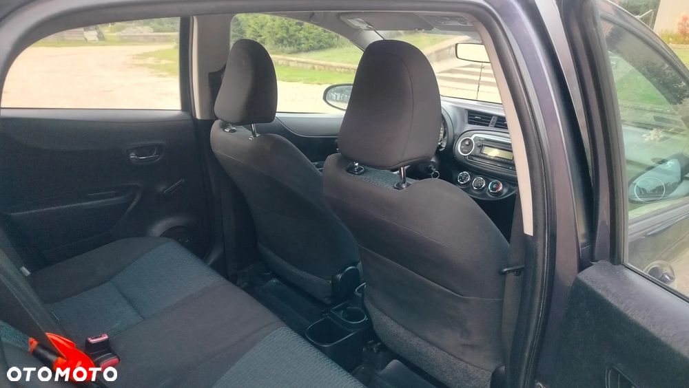 Toyota Yaris 1.0 Active - 11