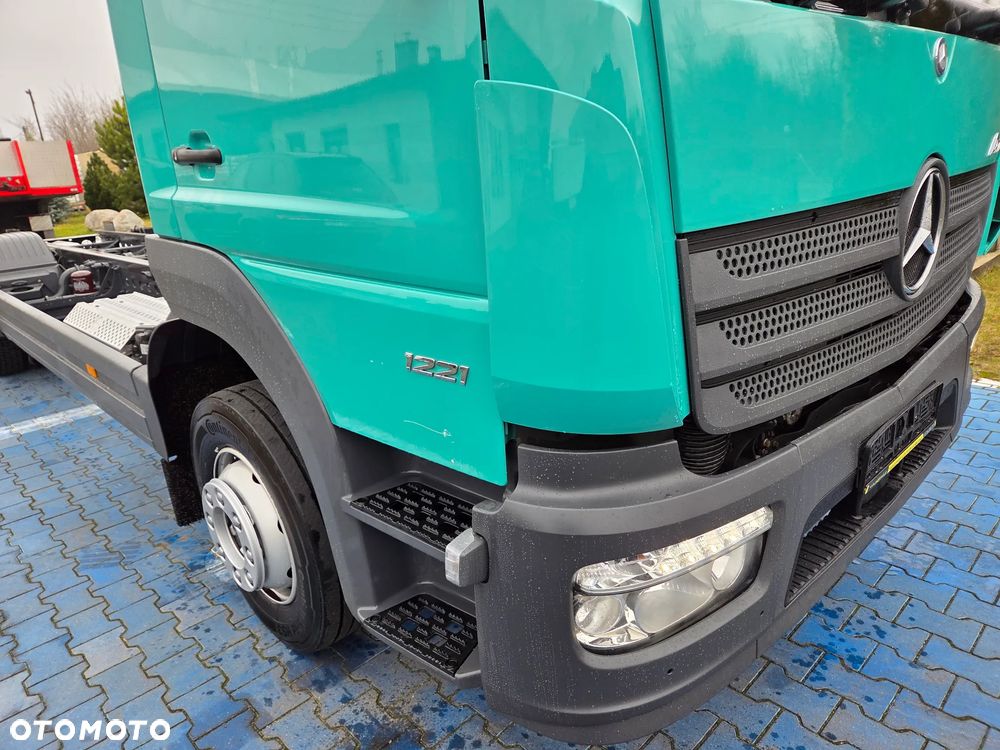 Mercedes-Benz atego 1221 - 11