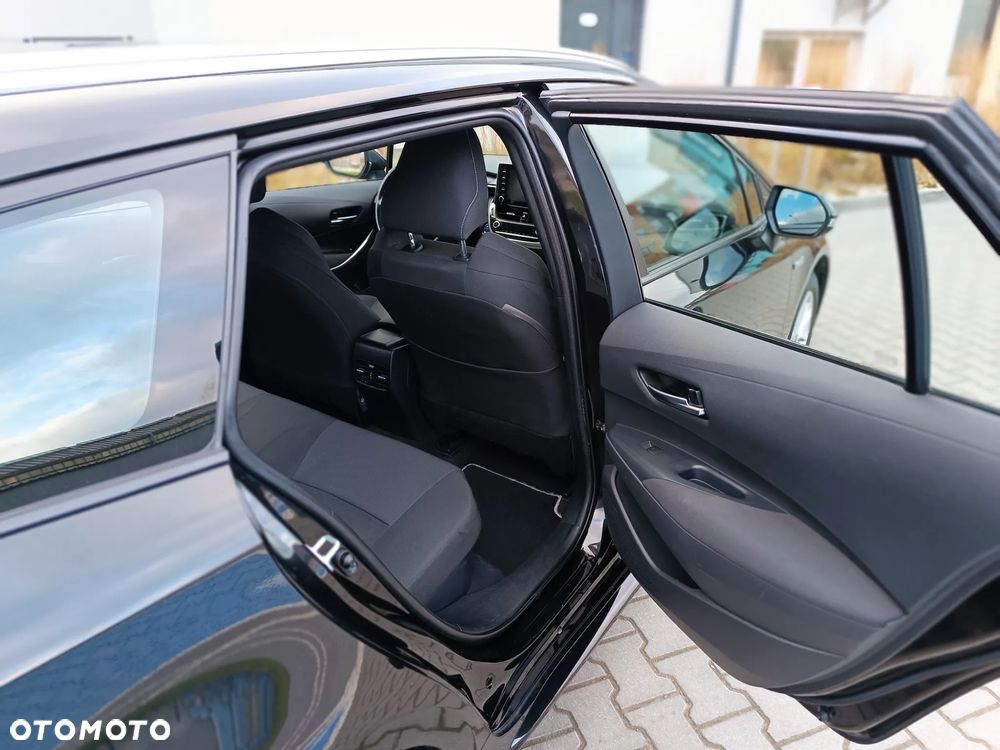 Toyota Corolla 1.8 Hybrid Comfort - 11