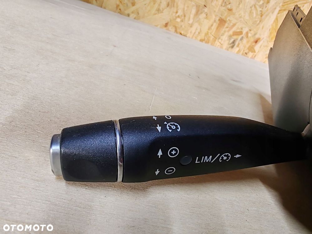 przełącznik zespolony taśma tempomat a2469004814 infiniti q30 15-19 - 3