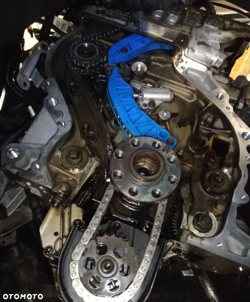 BMW Seria 5 520d - 32