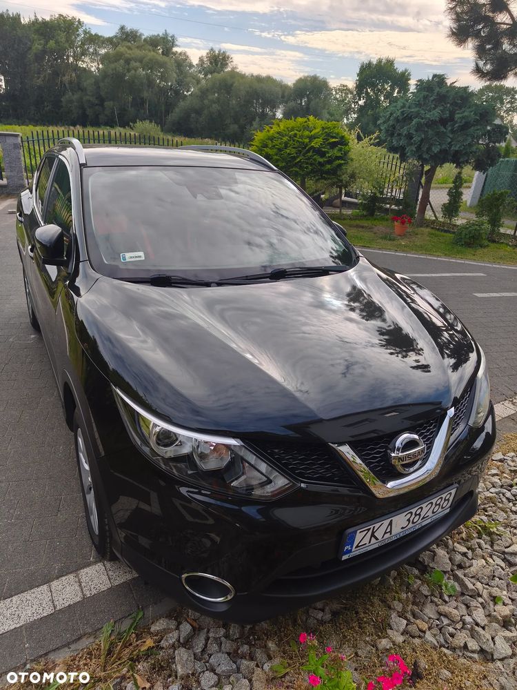 Nissan Qashqai 1.6 DCi Tekna EU6 - 1