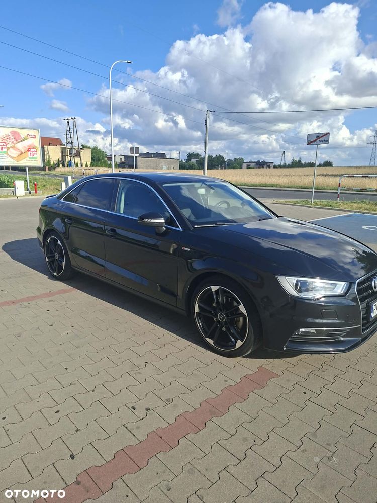 Audi A3 Limousine 2.0 TDI design - 2