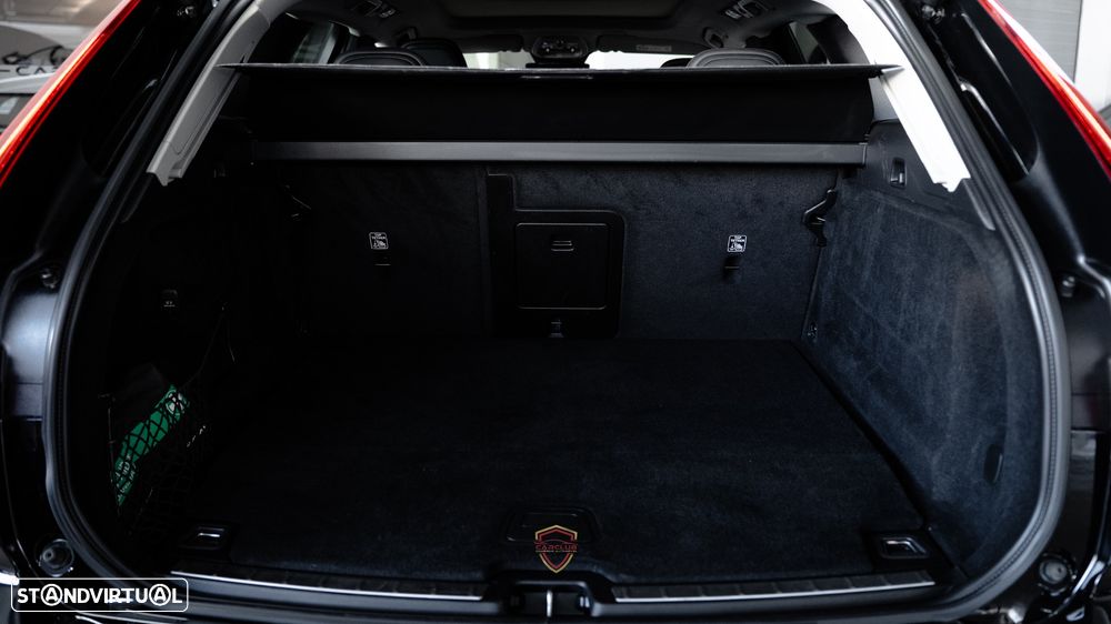 Volvo XC 60 2.0 T8 PHEV Inscription Expression AWD - 33