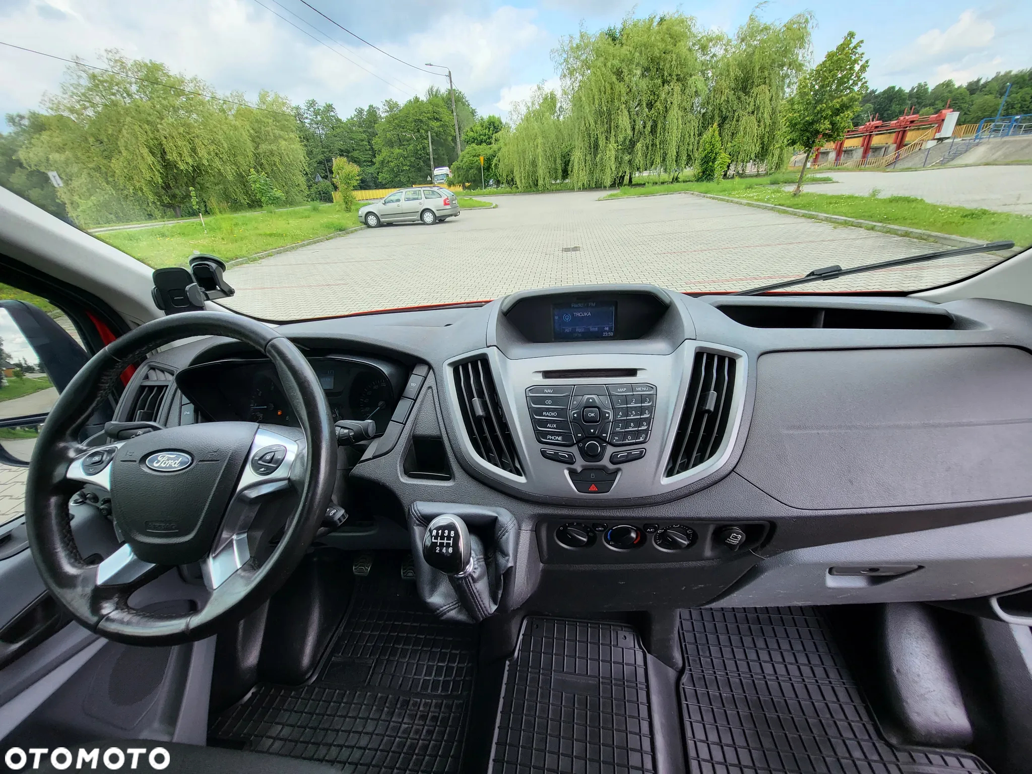 Ford Transit - 22