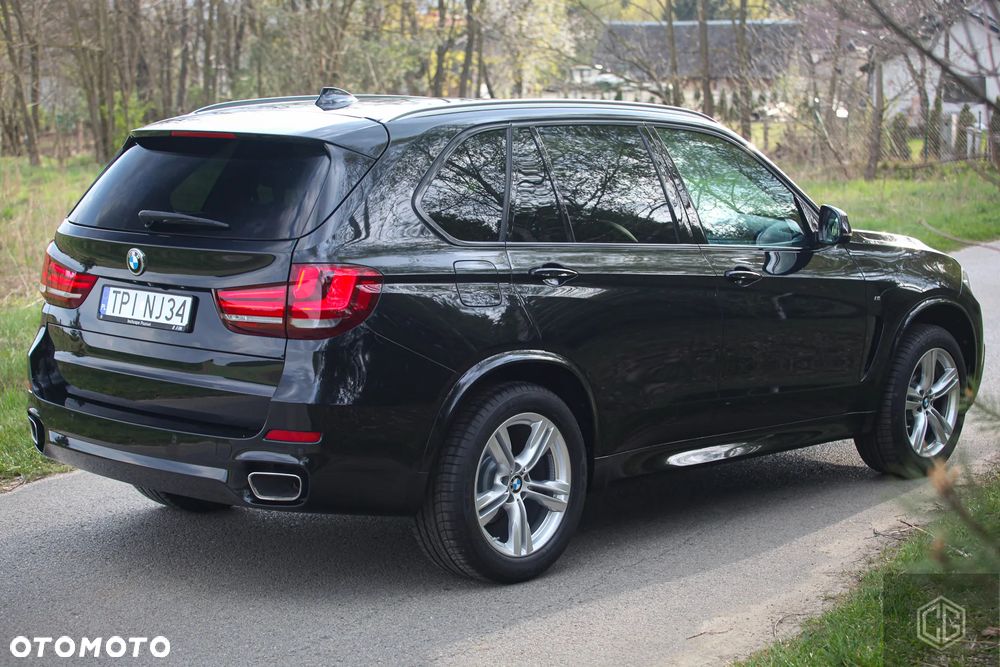 BMW X5 xDrive25d - 29