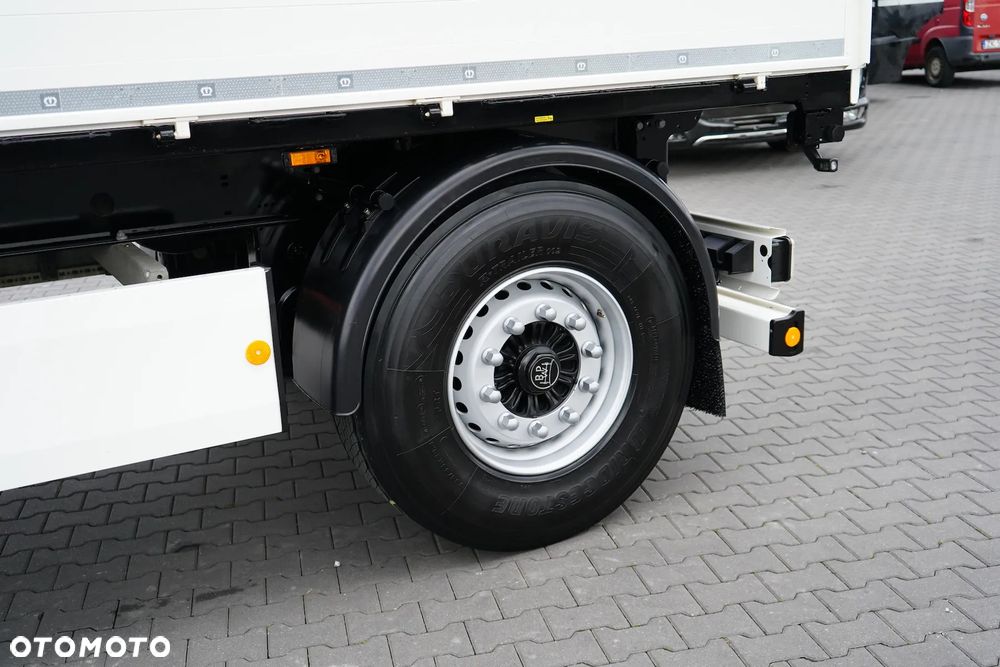 MAN / TGS / 26.470 / 6 X 2 / ZESTAW SKRZYNIOWY + HDS / PALFINGER PK 20 501 L / OŚ SKRĘTNA / CHWYTAK - 36