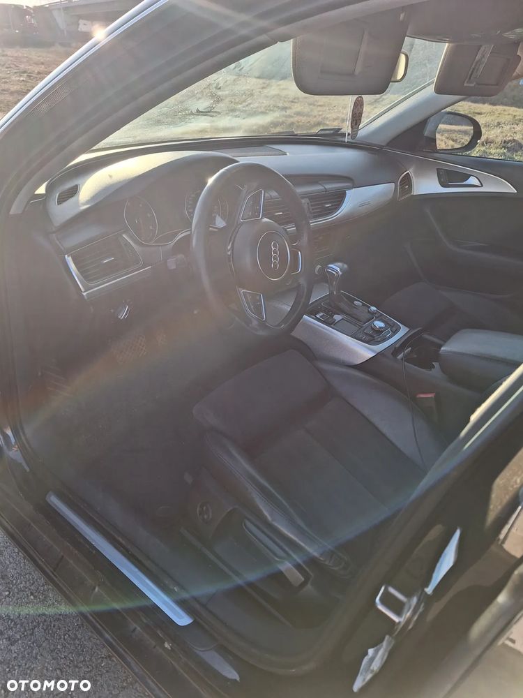 Audi A6 - 4