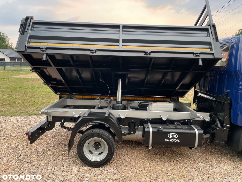 Kia K2500 - 29