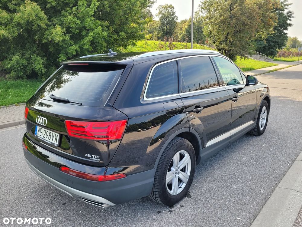 Audi Q7 - 7
