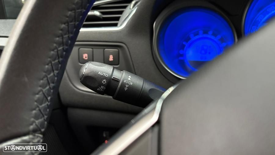 Citroën C4 BlueHDi 120 Stop&Start Shine - 12