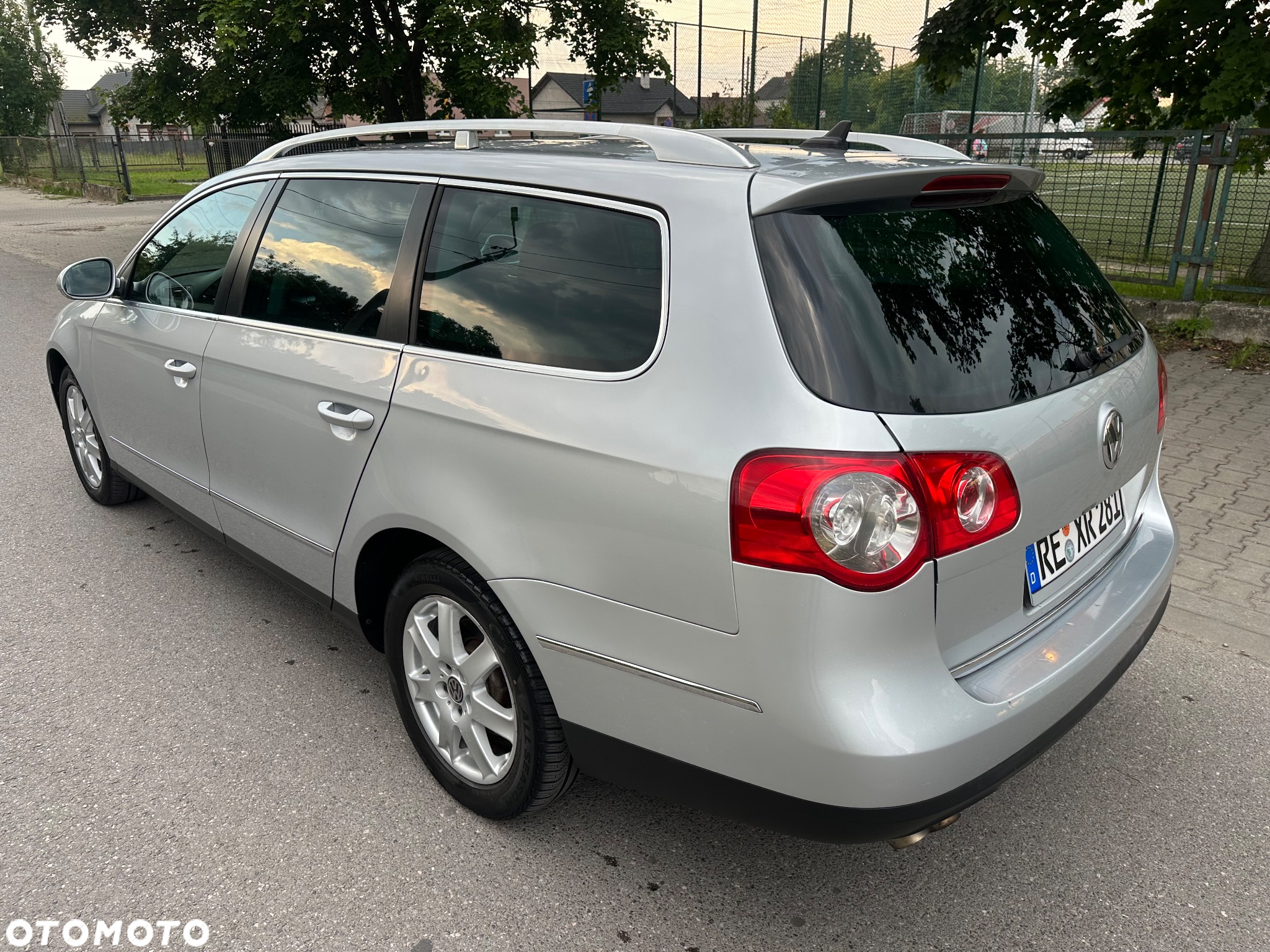 Volkswagen Passat 2.0 TDI 4Mot Highline - 3